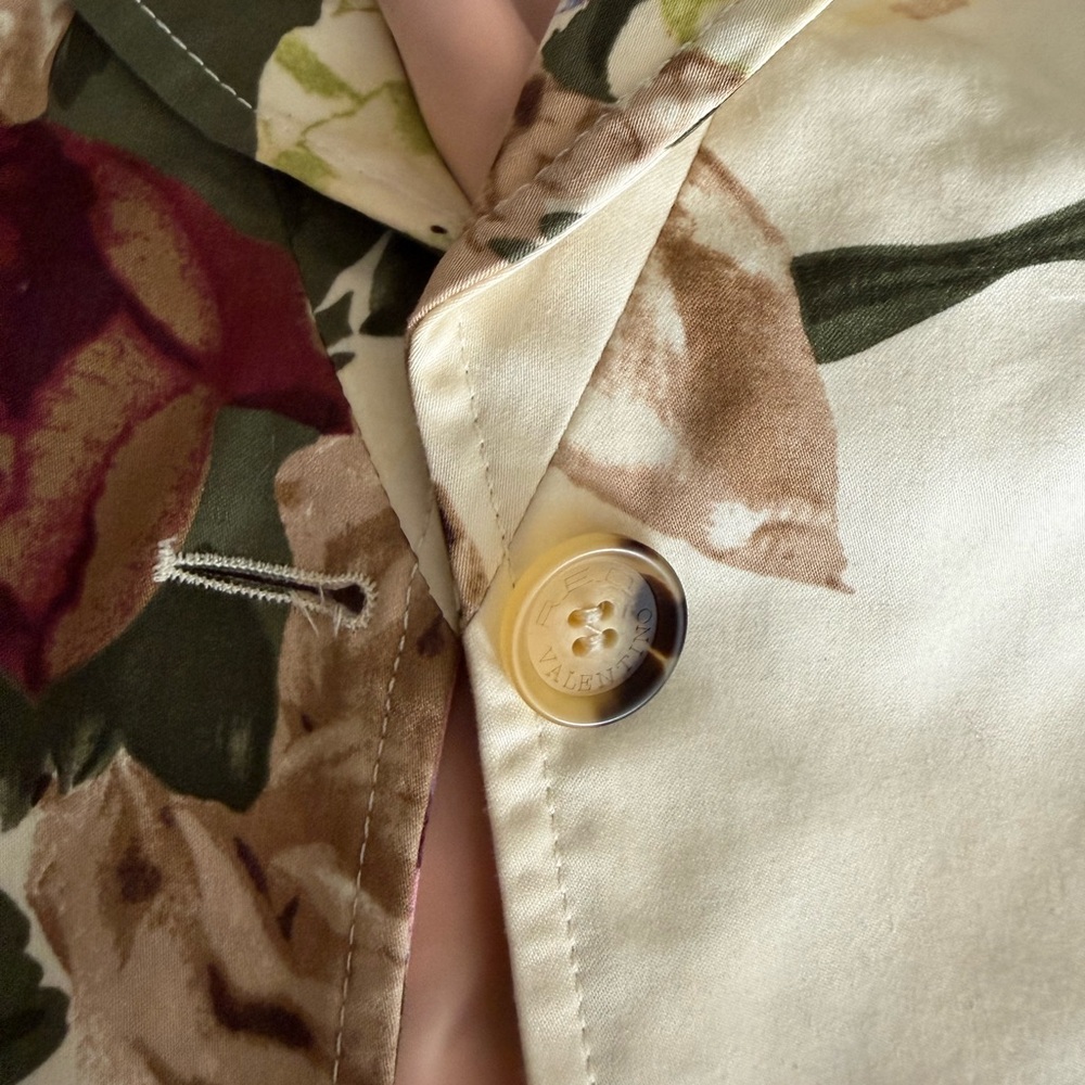 R.E.D Valentino Cream Floral Blazer with Berry and Purple Blooms - Picture 3 of 12